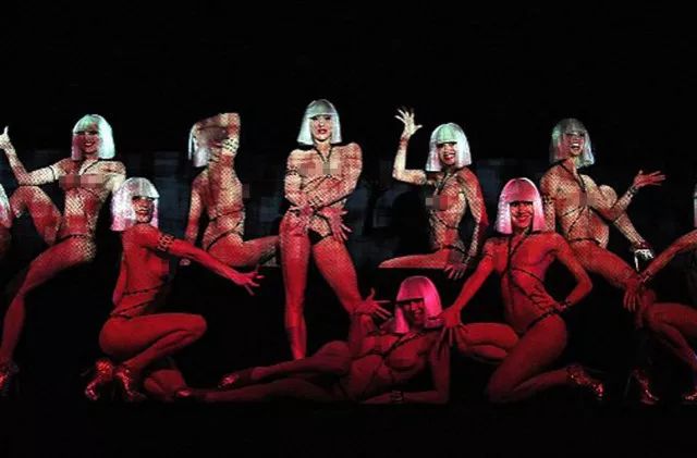  巴黎青训瑰宝再发光 17岁超新星首秀破门惊艳全场  