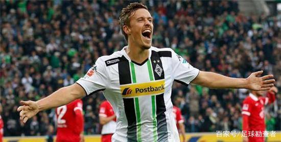  门兴格拉德巴赫传控流畅，德甲技术流打法赏心悦目